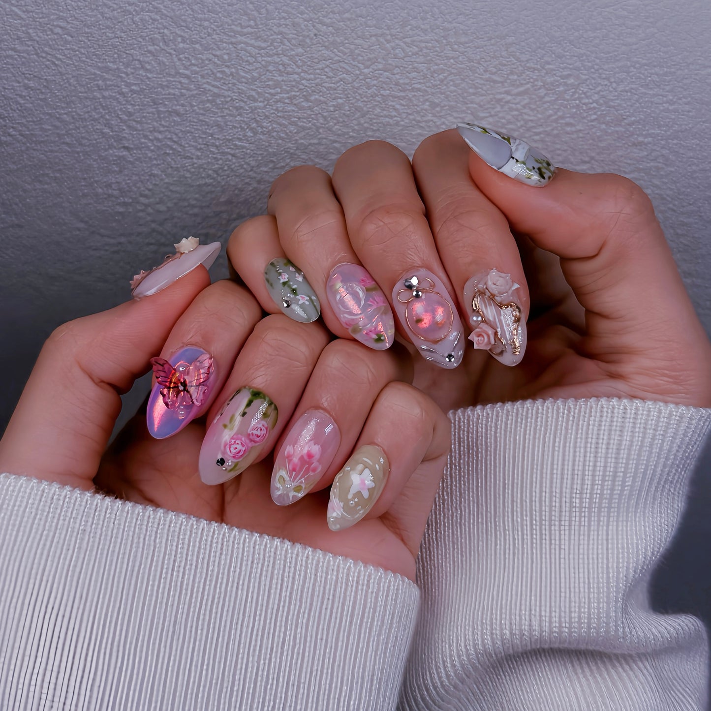 YUMMICLAWS Press on nails Garden Sonata short almond