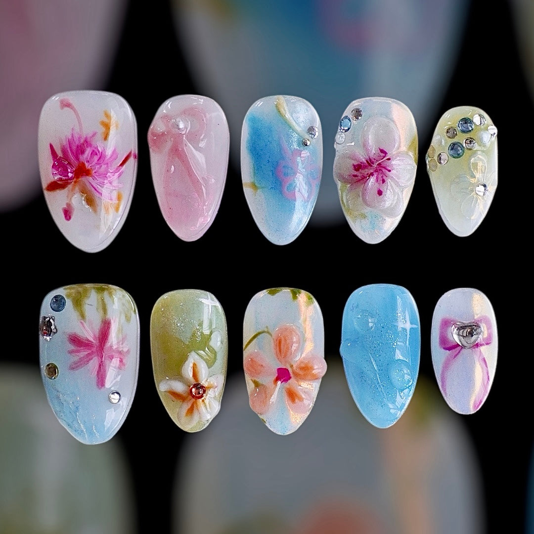 YUMMICLAWS Press on nails Fantasia short almond
