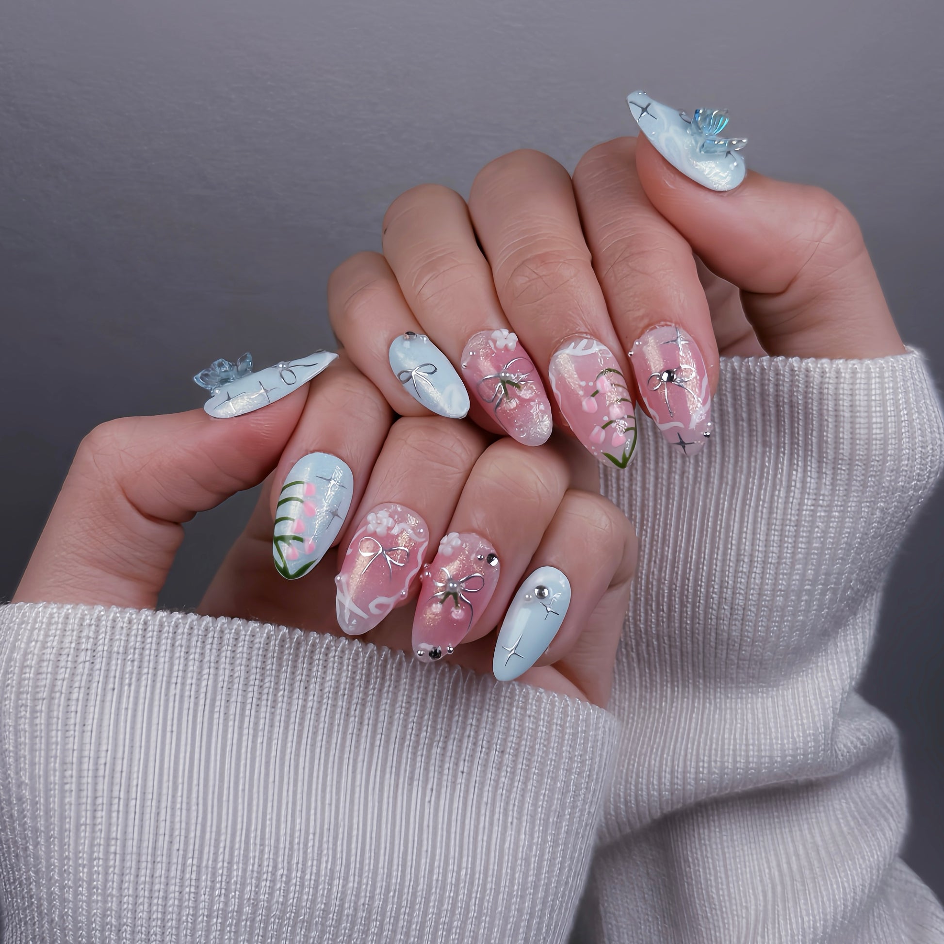 YUMMICLAWS Press on nails Pastel Petals short almond