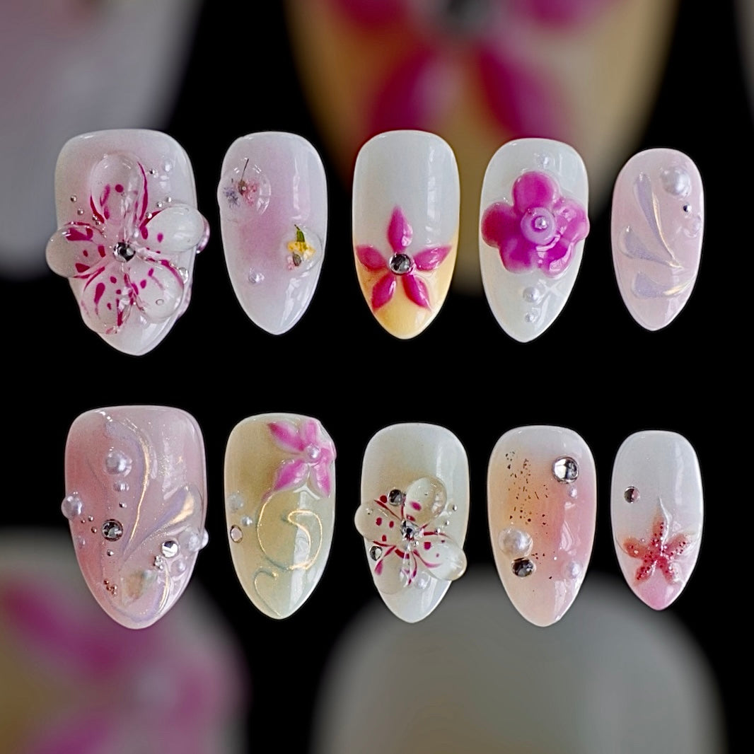 YUMMICLAWS Press on nails Hana short almond